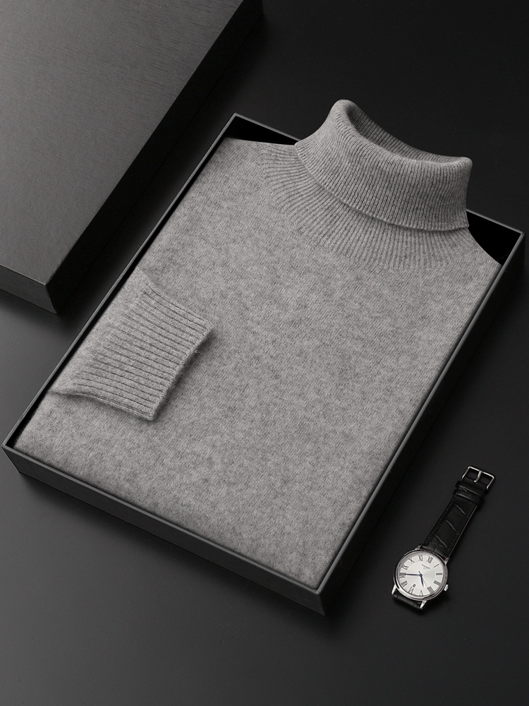 سترة رجالية ذات ياقة مدورة للخ - مراجعة Winter Clothing Essentials For Men وسعره