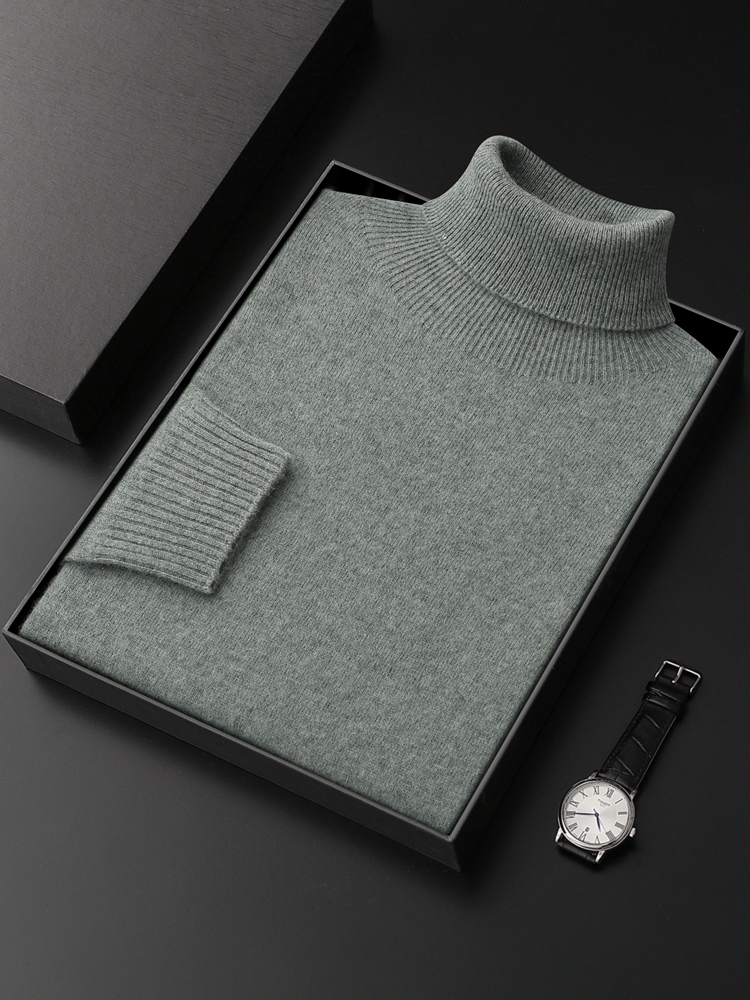 سترة رجالية ذات ياقة مدورة للخ - مراجعة Winter Clothing Essentials For Men وسعره